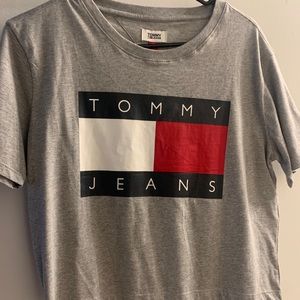TOMMY JEAN CROP